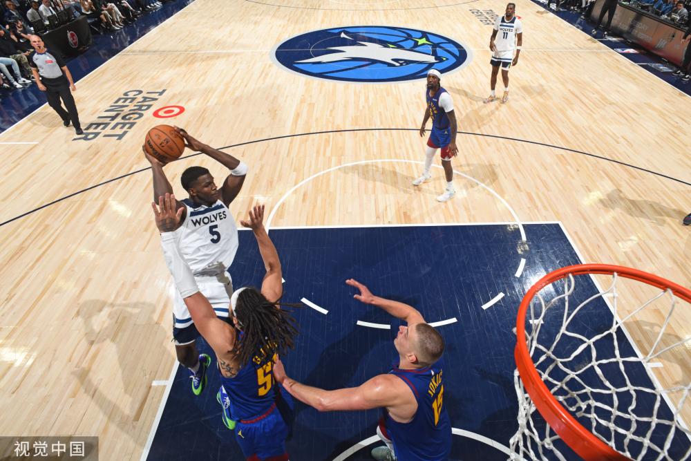 也彰显了整 也彰显了整