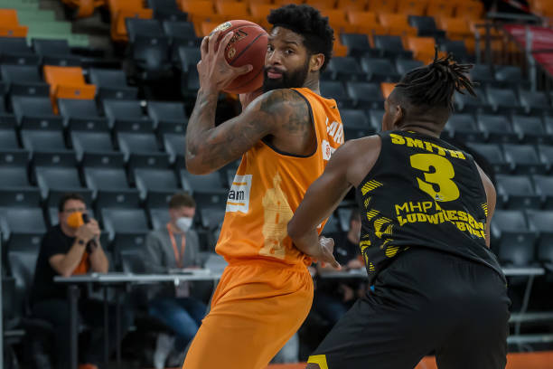 弗罗因德的 弗罗因德的