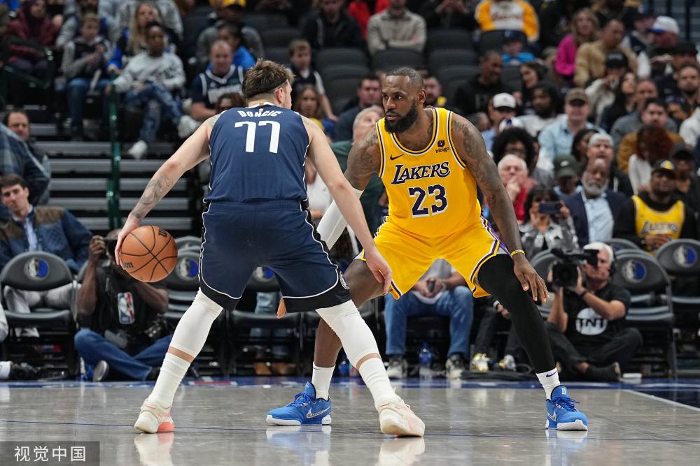 后防线暴露 后防线暴露