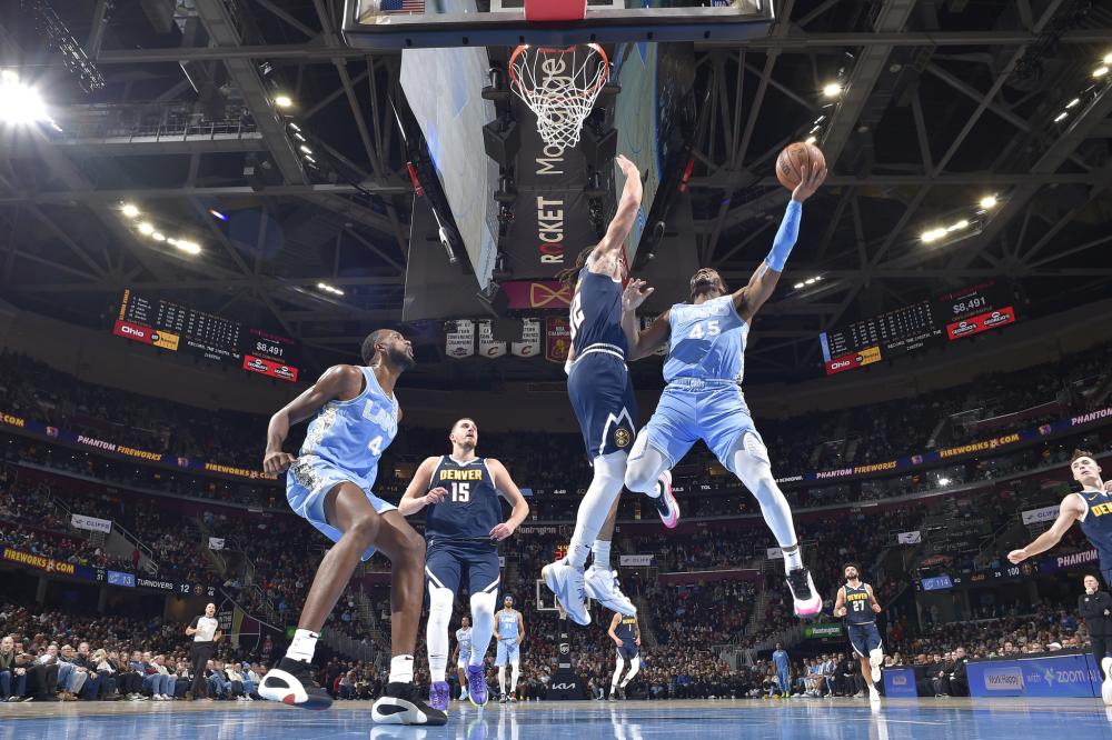 不少于三年 不少于三年