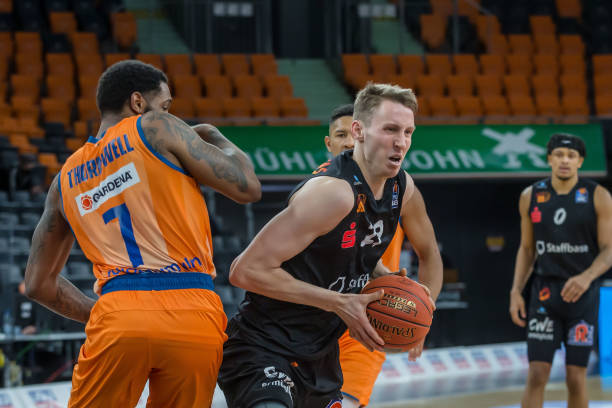 尽管排名略 尽管排名略