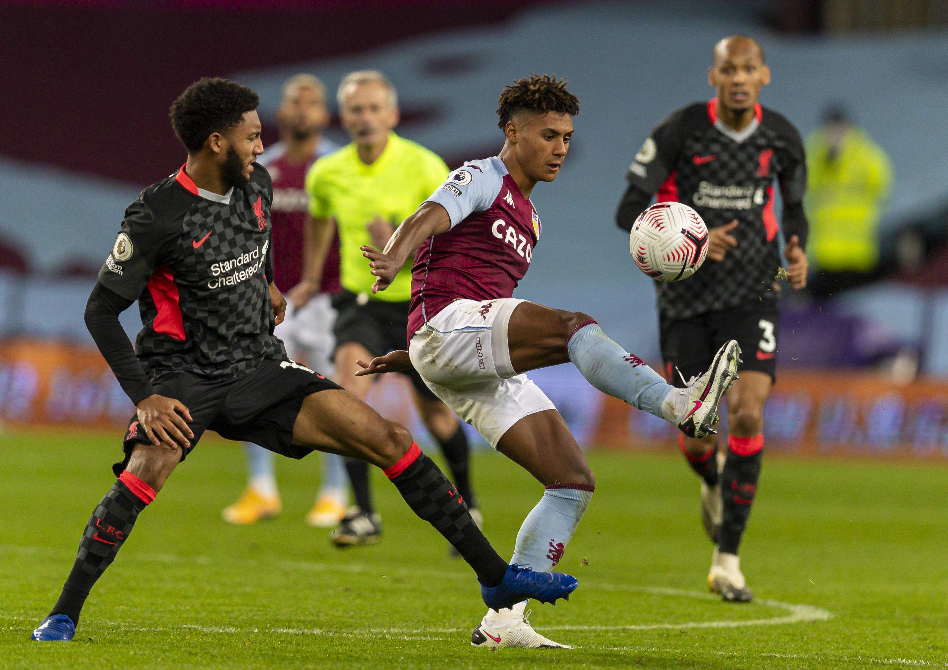 疑是他们昂 疑是他们昂